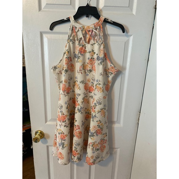 No Boundaries Dresses & Skirts - No Boundaries Floral Halter Skater Dress XXL 19 Cream Orange Lattice Neckline